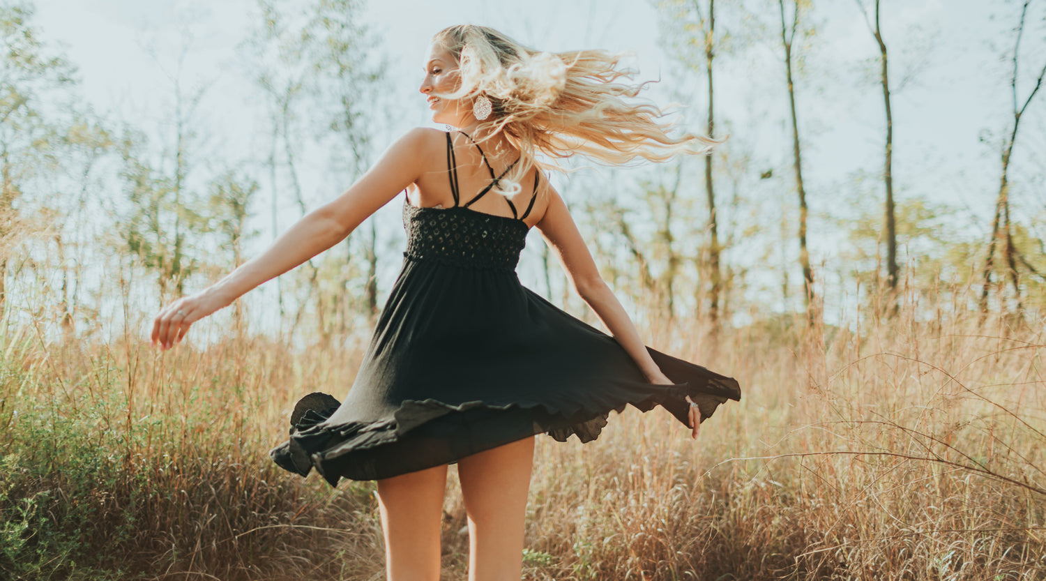 How To Wear Black Clothes?