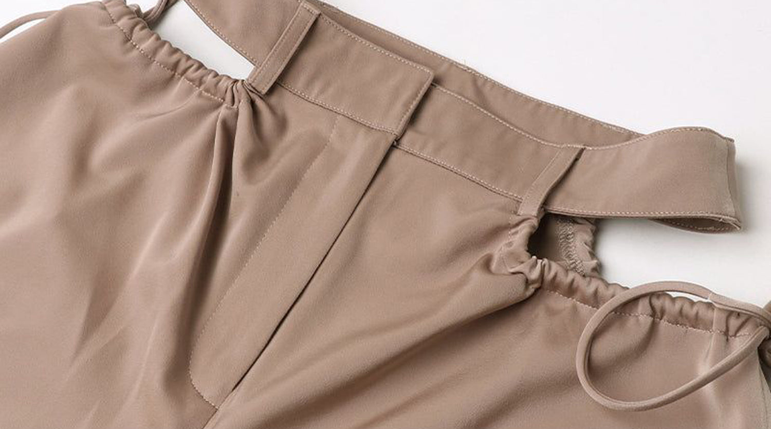 Know The Different Types Of Pants Fabrics And Their Benefits