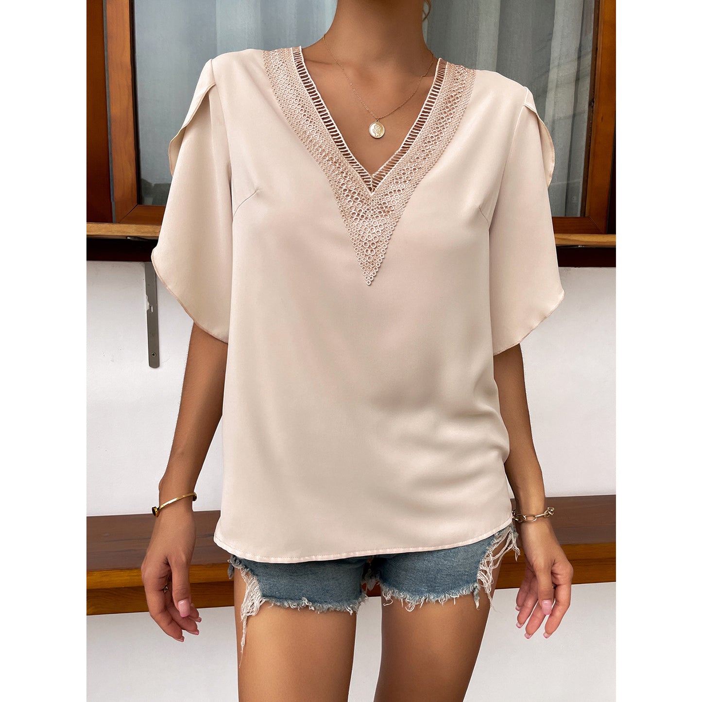 YESFASHION Cross-border Popular Lace Tops V-neck T-shirt